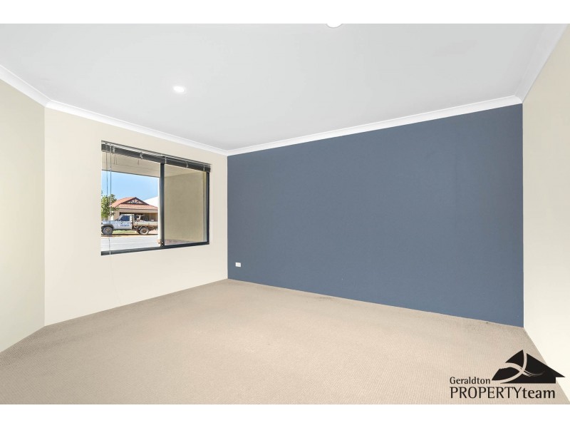 13 Crusader Heights, Wandina WA 6530