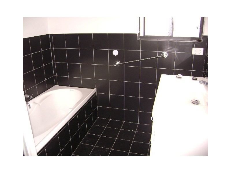 290 B Seventh Street, Wonthella WA 6530