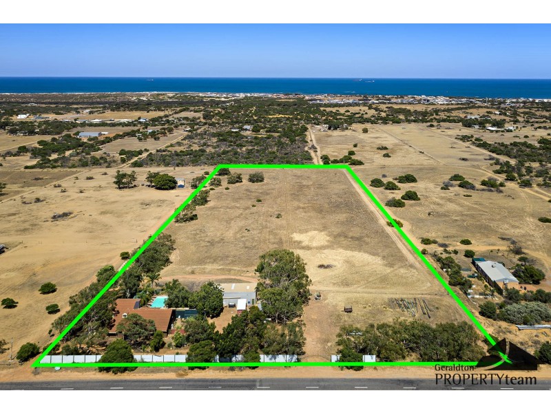 451 Hall Road, Waggrakine WA 6530
