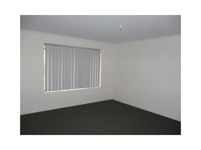 25 Iduna Road, Wandina WA 6530