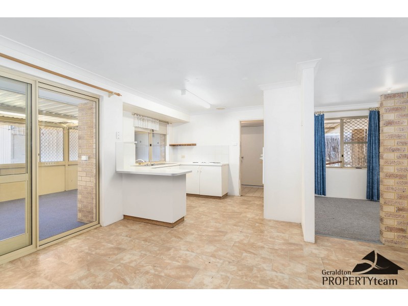 6 Wandoo Street, Rangeway WA 6530