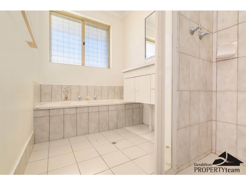 6 Wandoo Street, Rangeway WA 6530