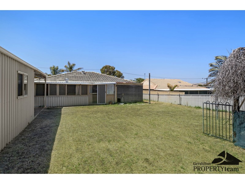 6 Wandoo Street, Rangeway WA 6530