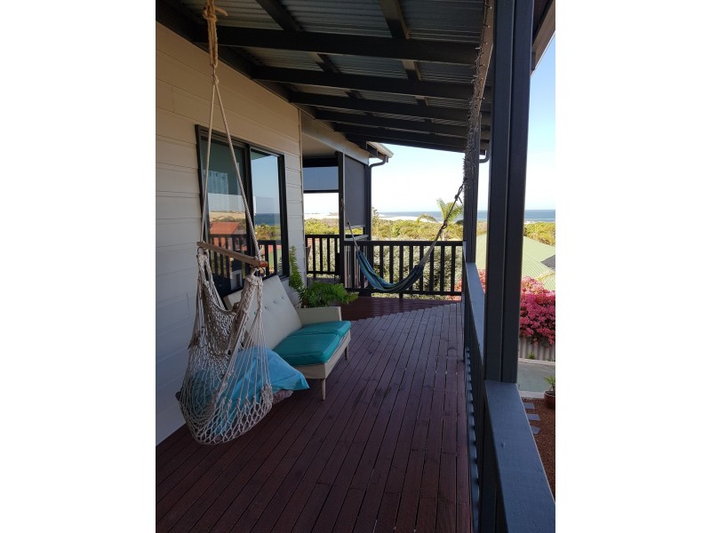 24 Bellimos Drive, Wandina WA 6530