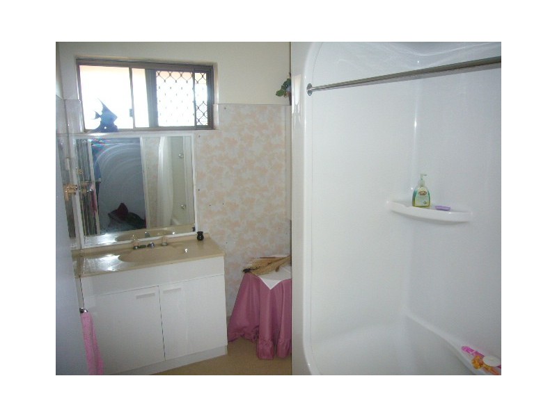 10 Sheldon Place, Tarcoola Beach WA 6530