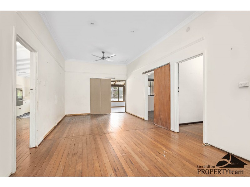 206 Fifth Street, Wonthella WA 6530