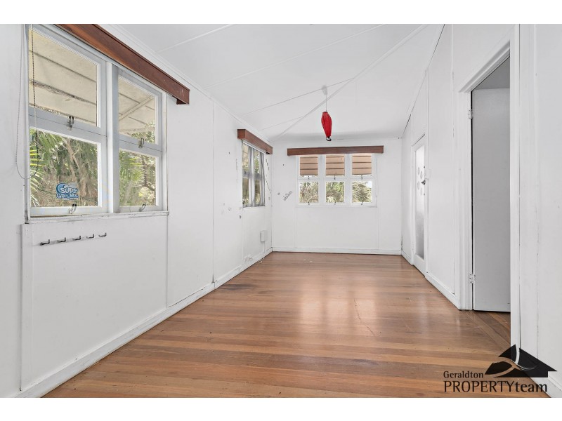 206 Fifth Street, Wonthella WA 6530