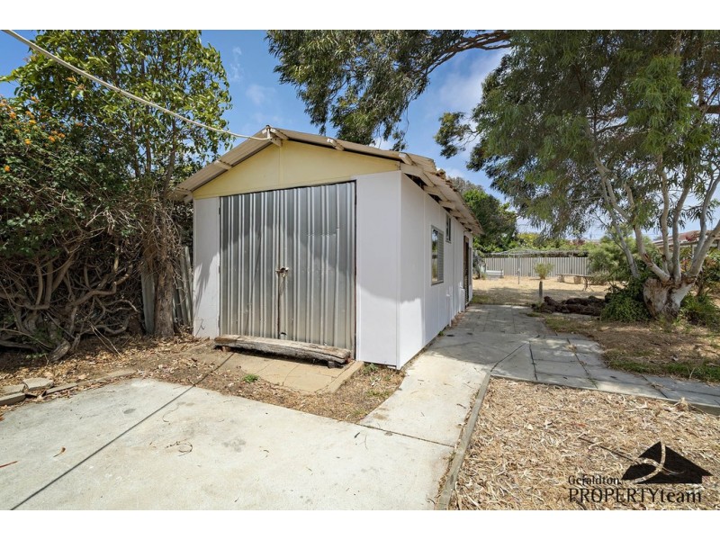 206 Fifth Street, Wonthella WA 6530