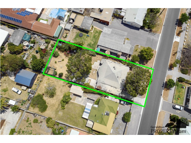 206 Fifth Street, Wonthella WA 6530