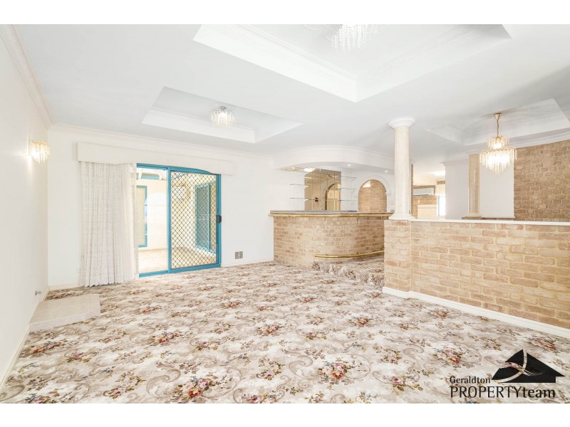 15 Bellimos Drive, Wandina WA 6530