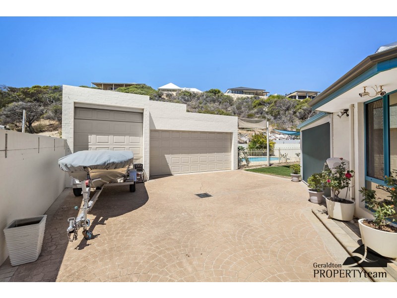 15 Bellimos Drive, Wandina WA 6530