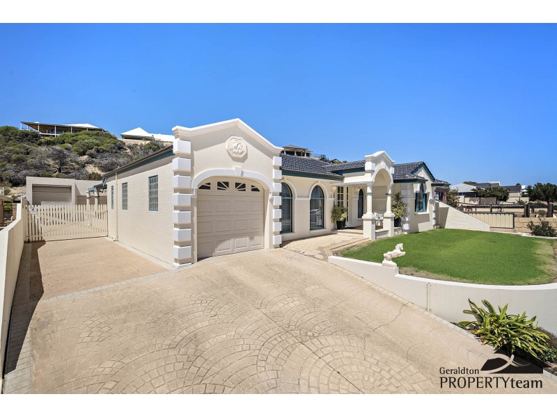 15 Bellimos Drive, Wandina WA 6530