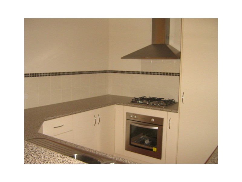 6 Reef Boulevard, Drummond Cove WA 6532