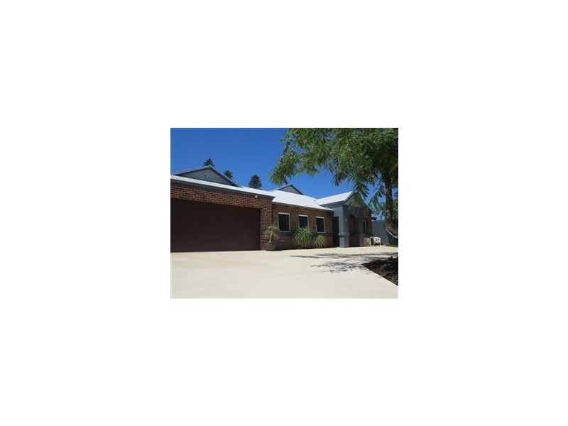 181A Augustus Street, Beachlands WA 6530