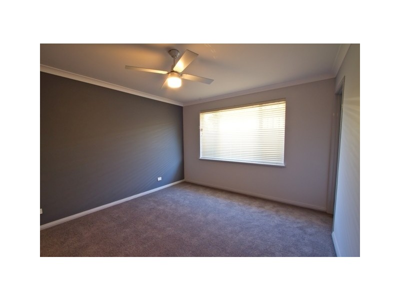 206A First Street, Wonthella WA 6530