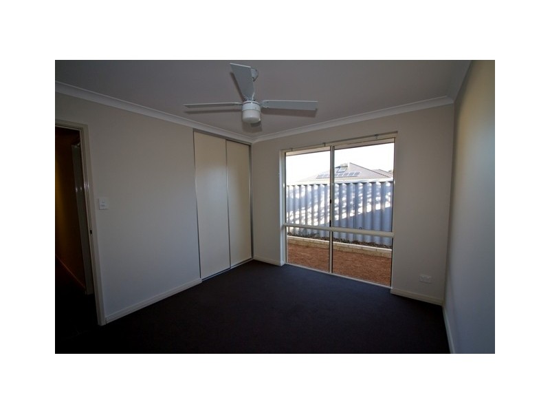 206A First Street, Wonthella WA 6530