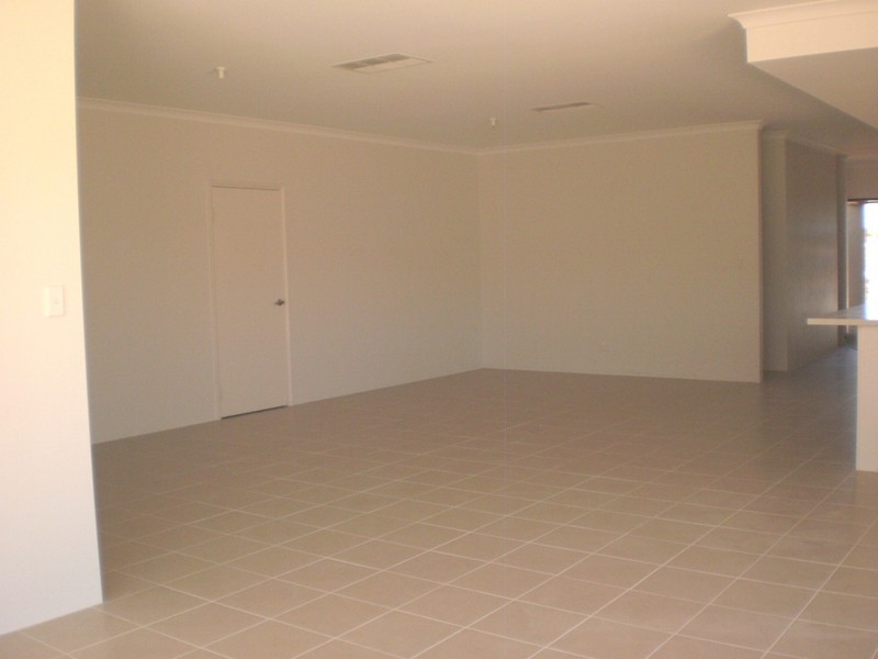 1 Windward Way, Drummond Cove WA 6532