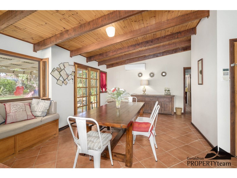 145 Shenton Street, Beachlands WA 6530