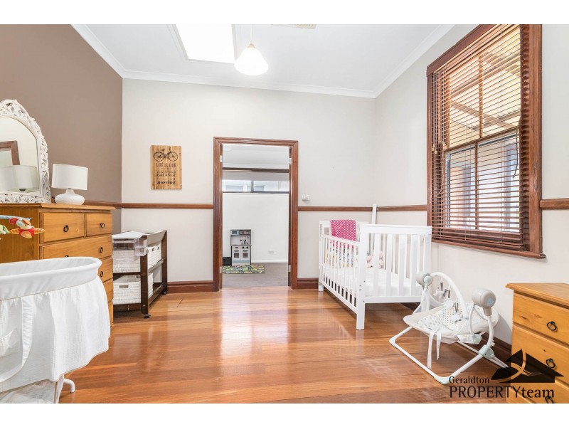 145 Shenton Street, Beachlands WA 6530