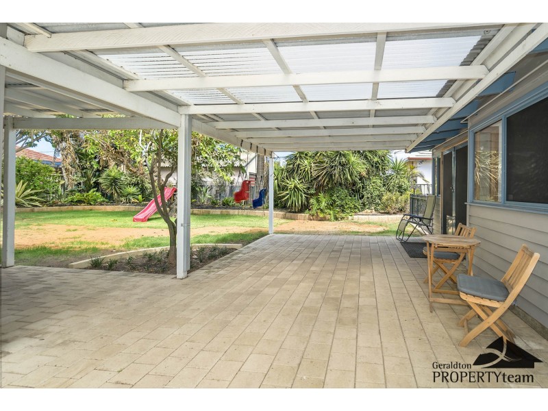 145 Shenton Street, Beachlands WA 6530