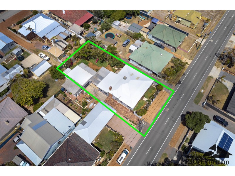 145 Shenton Street, Beachlands WA 6530