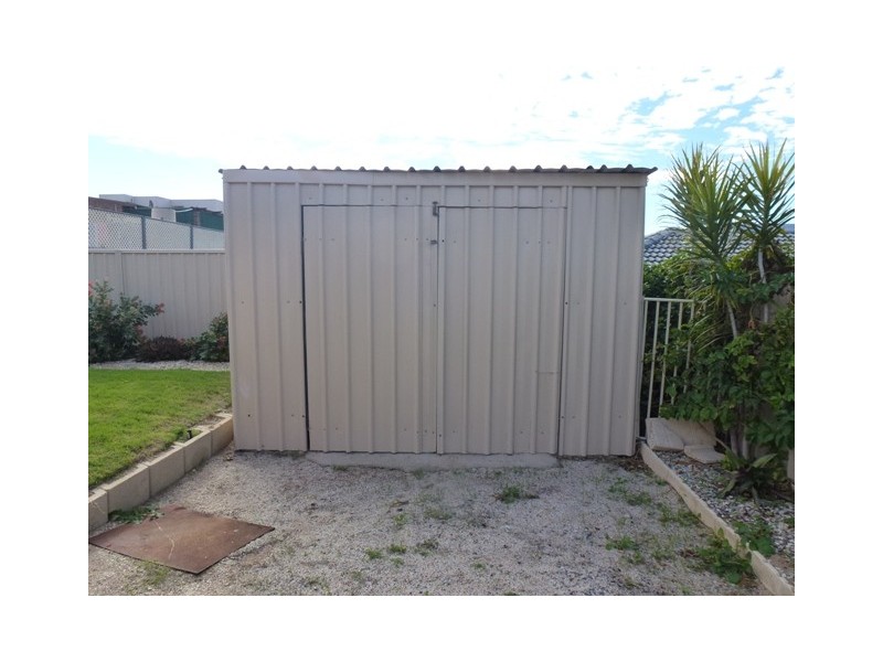 6 Glendinning Road, Tarcoola Beach WA 6530