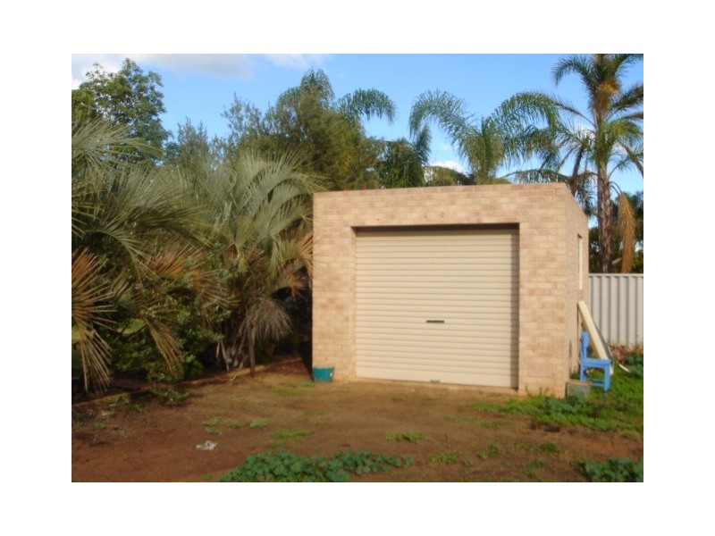 48 Kultown Drive, Waggrakine WA 6530