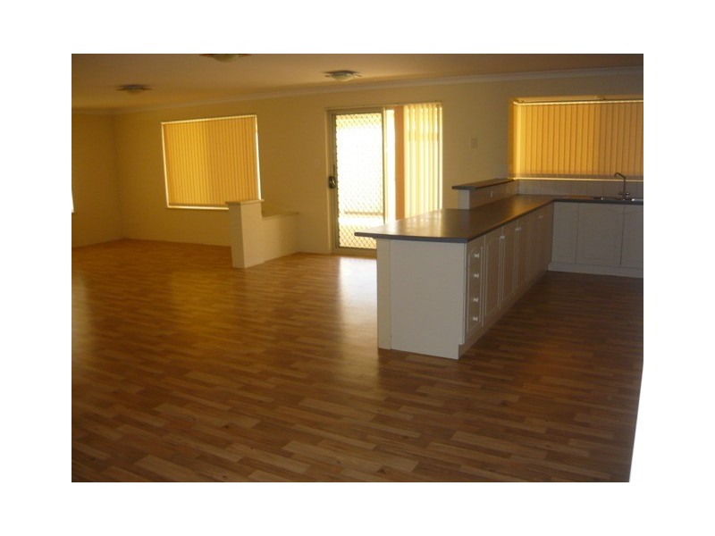 38 Reg Percy, Wandina WA 6530