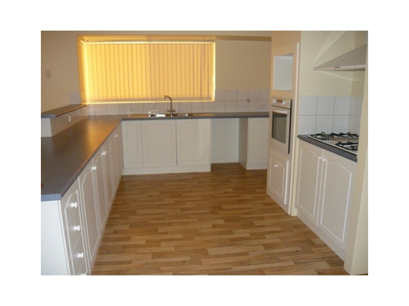 38 Reg Percy, Wandina WA 6530