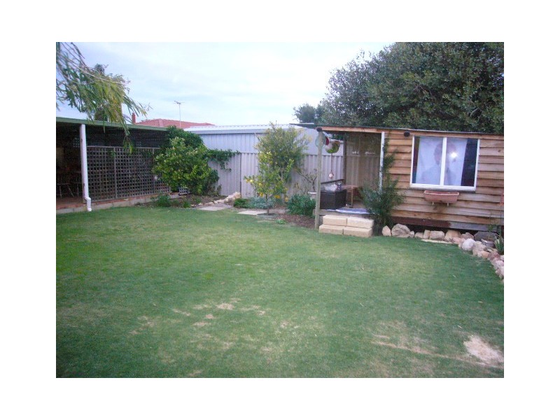 21 Thames Drive, Cape Burney WA 6532