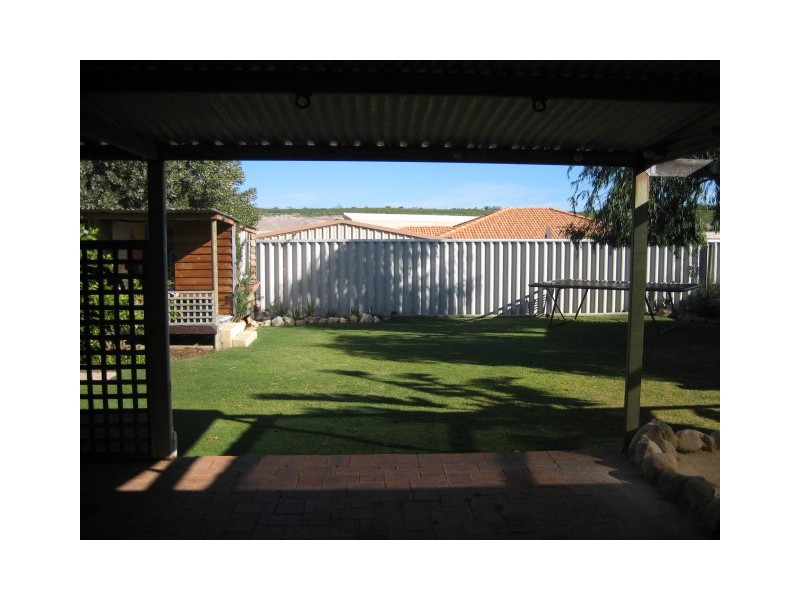 21 Thames Drive, Cape Burney WA 6532