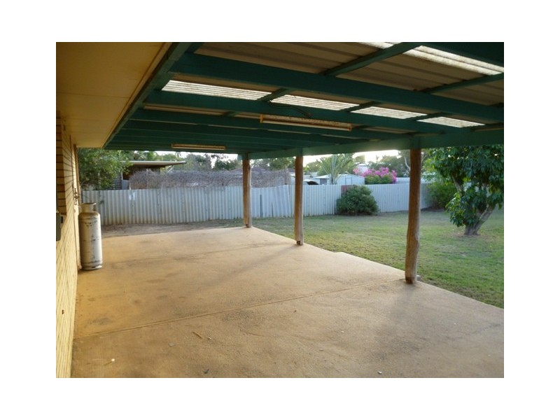 79 Chapman Valley Road, Waggrakine WA 6530