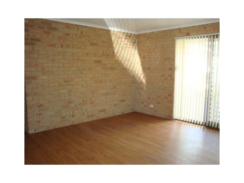 4/232 Willcock Drive, Mahomets Flats WA 6530