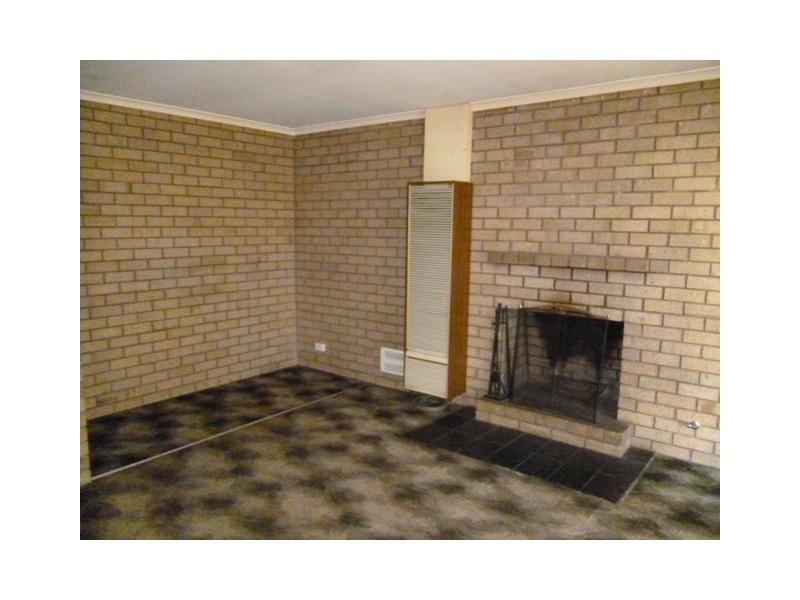 17 Houtman Street, Wonthella WA 6530