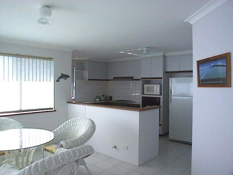 4/50 Glendinning Road, Tarcoola Beach WA 6530