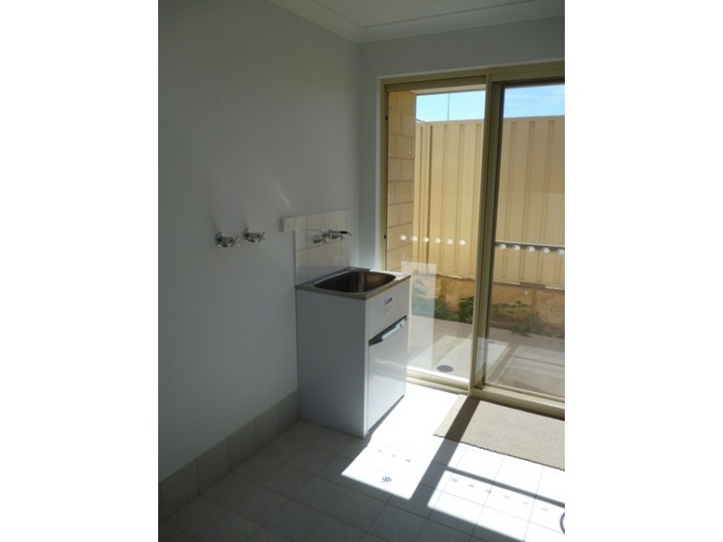 87 Barrett Drive, Wandina WA 6530