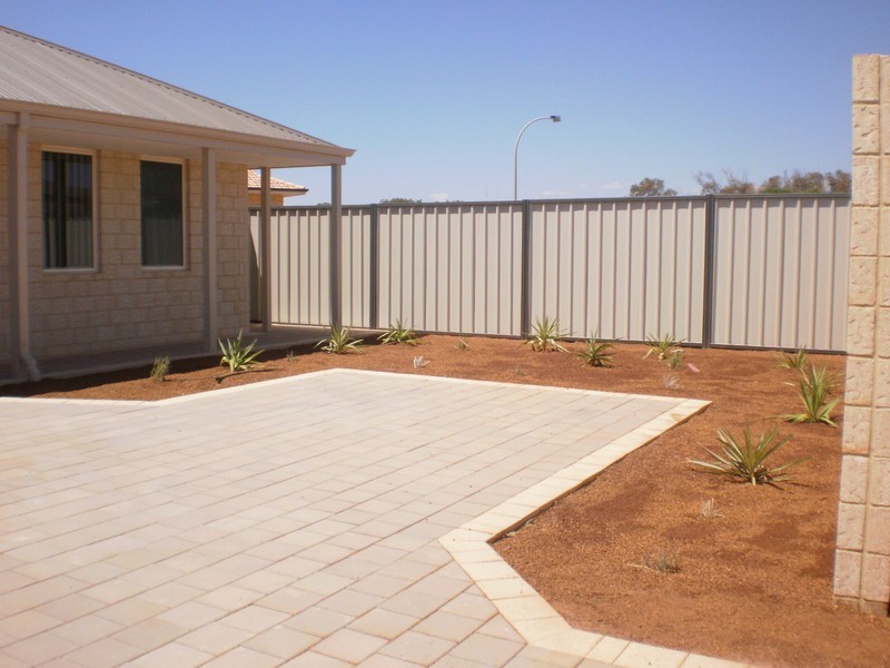 241 Chapman Valley Road, Waggrakine WA 6530