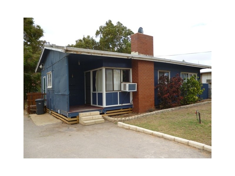 31 Cypress Street, Rangeway WA 6530