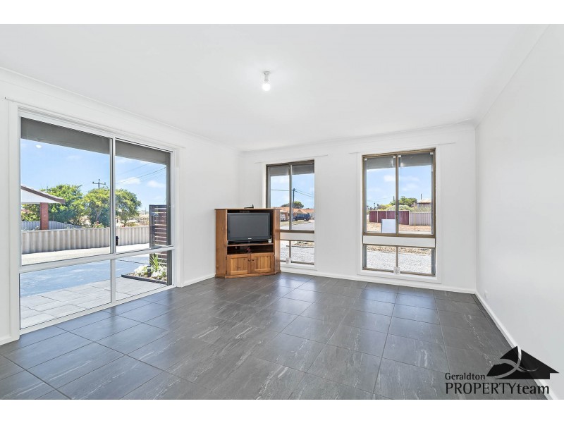 5 Olive Street, Tarcoola Beach WA 6530