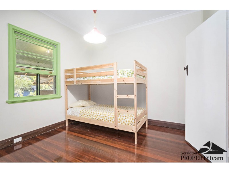 191 Shenton Street, Beachlands WA 6530