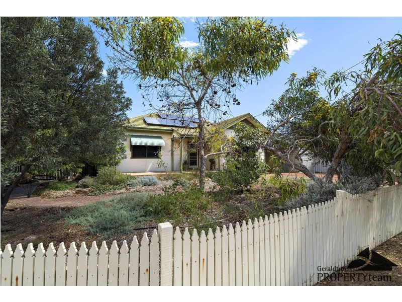 191 Shenton Street, Beachlands WA 6530