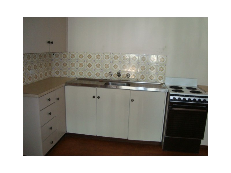 6A Gummer Street, Geraldton WA 6530