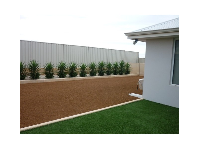 15 Poseidon Way, Glenfield WA 6532