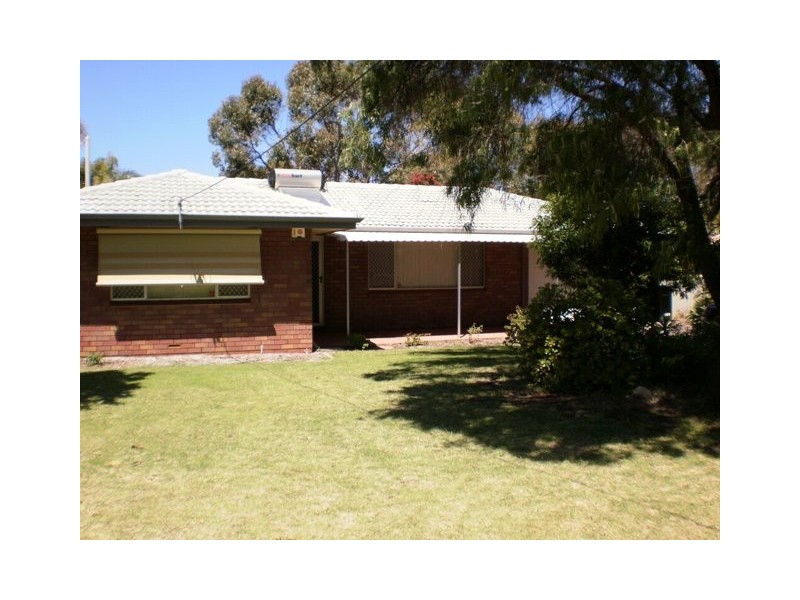 4 Green Street, Bluff Point WA 6530