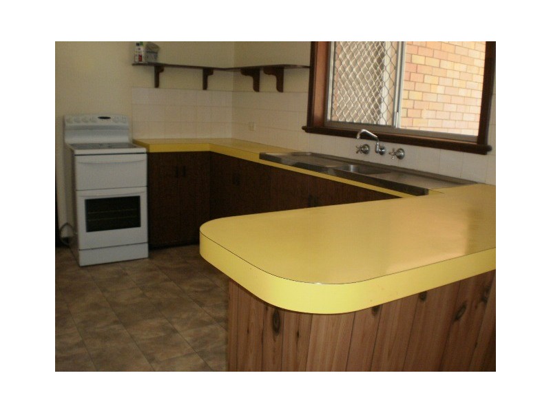 4 Green Street, Bluff Point WA 6530