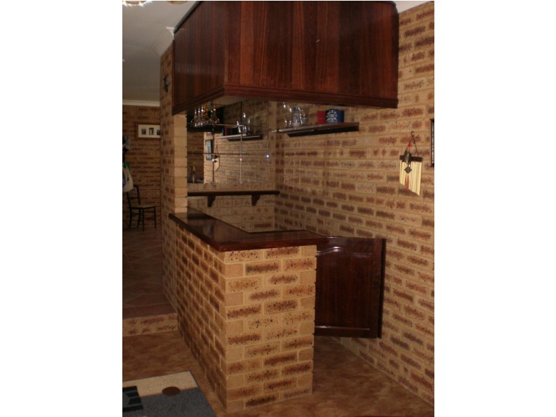 17 Robinson Street, Spalding WA 6530