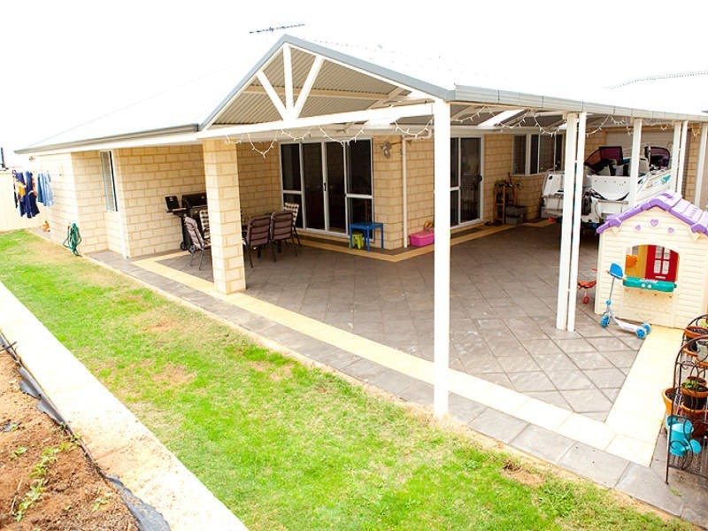 65 Moorings Loop, Sunset Beach WA 6530