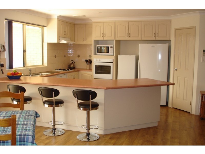 14 Eastern Road, Geraldton WA 6530