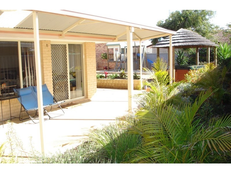 14 Eastern Road, Geraldton WA 6530