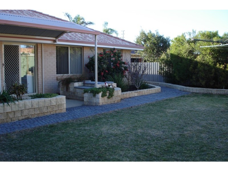 14 Eastern Road, Geraldton WA 6530